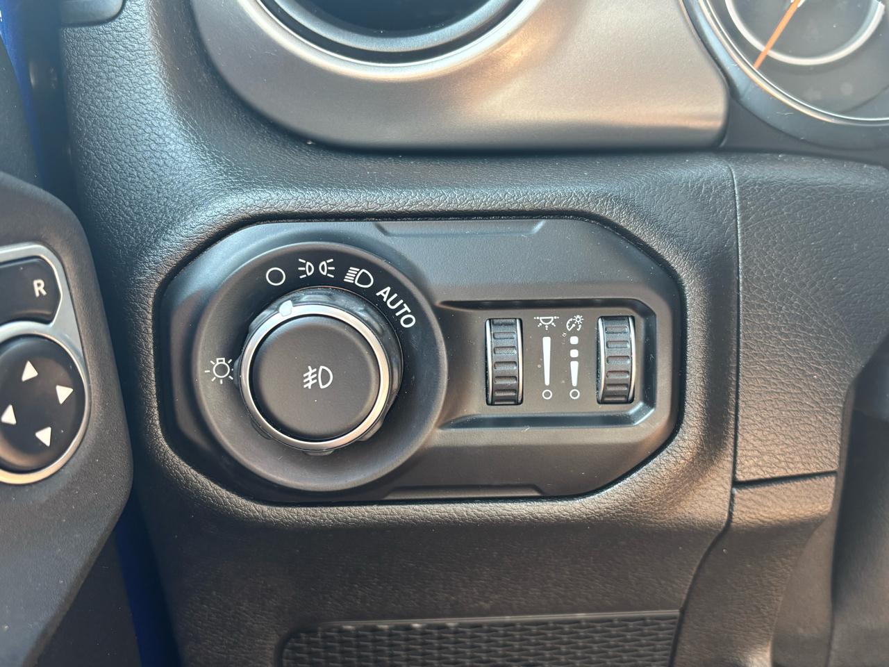 Jeep Wrangler Unlimited Sport 2020