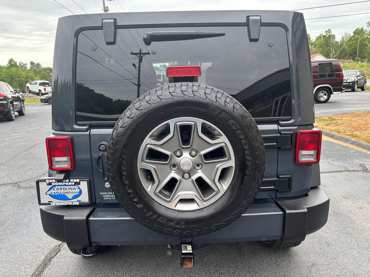 Jeep Wrangler Unlimited Sahara 4WD 2017