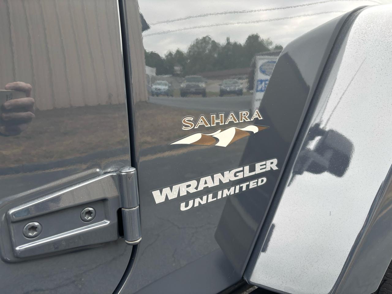 Jeep Wrangler Unlimited Sahara 4WD 2017