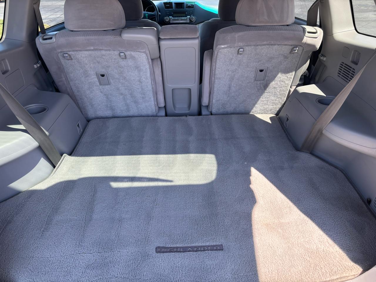 Toyota Highlander Base 4WD 2008