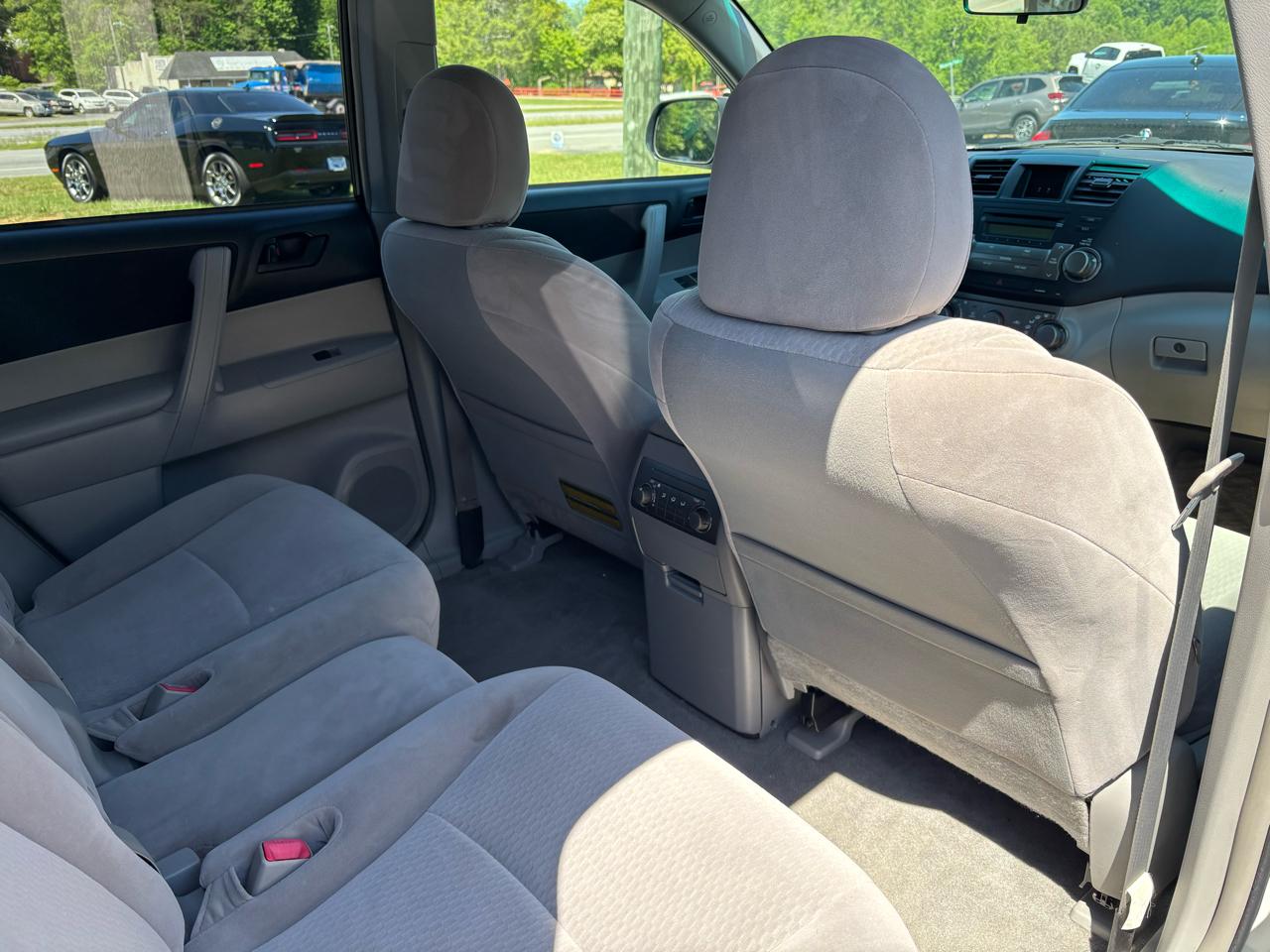 Toyota Highlander Base 4WD 2008