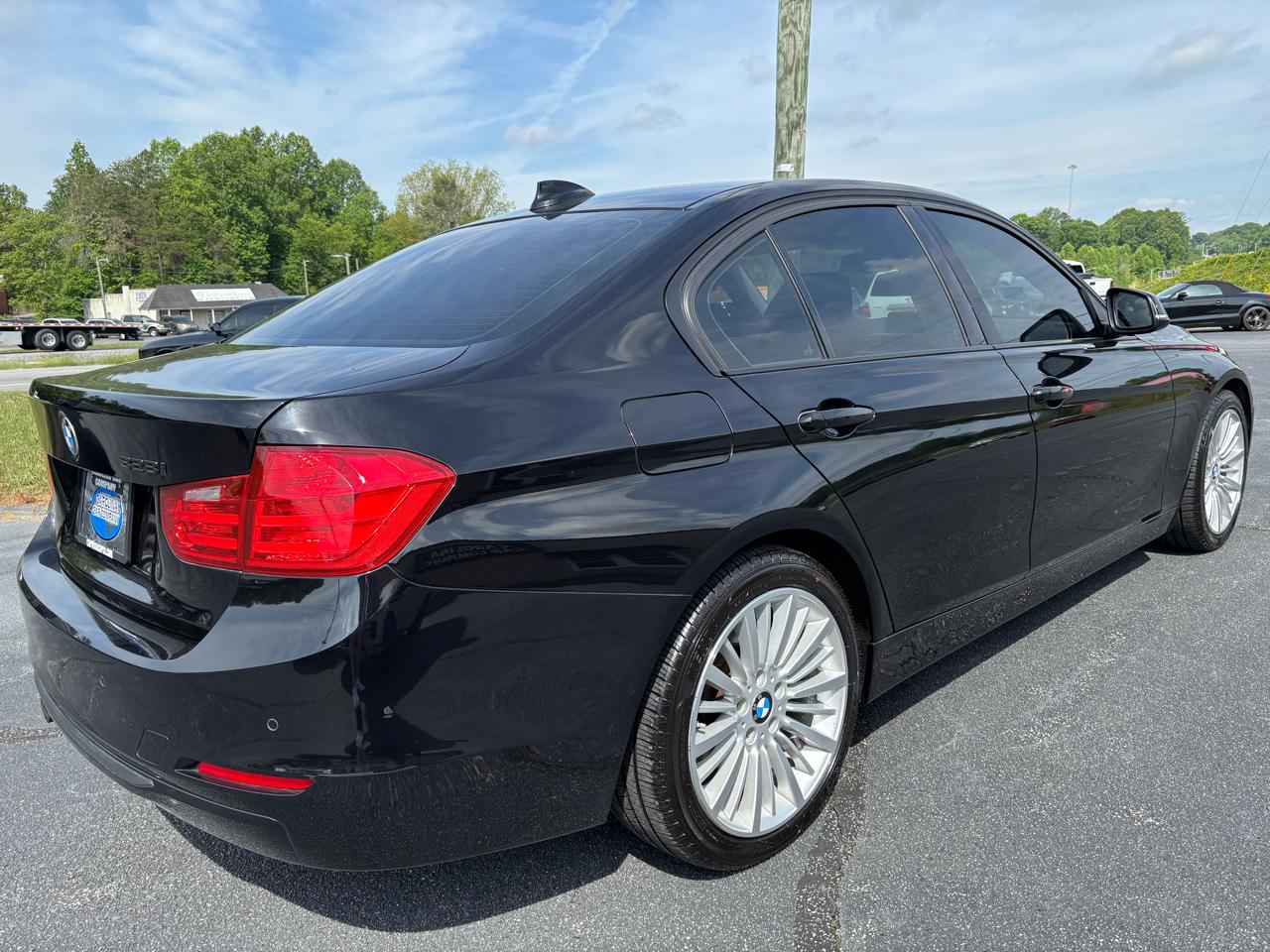BMW 3-Series 328i Sedan 2014
