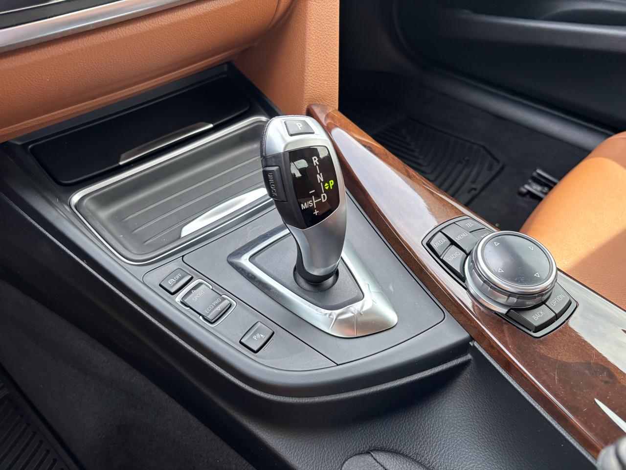 BMW 3-Series 328i Sedan 2014