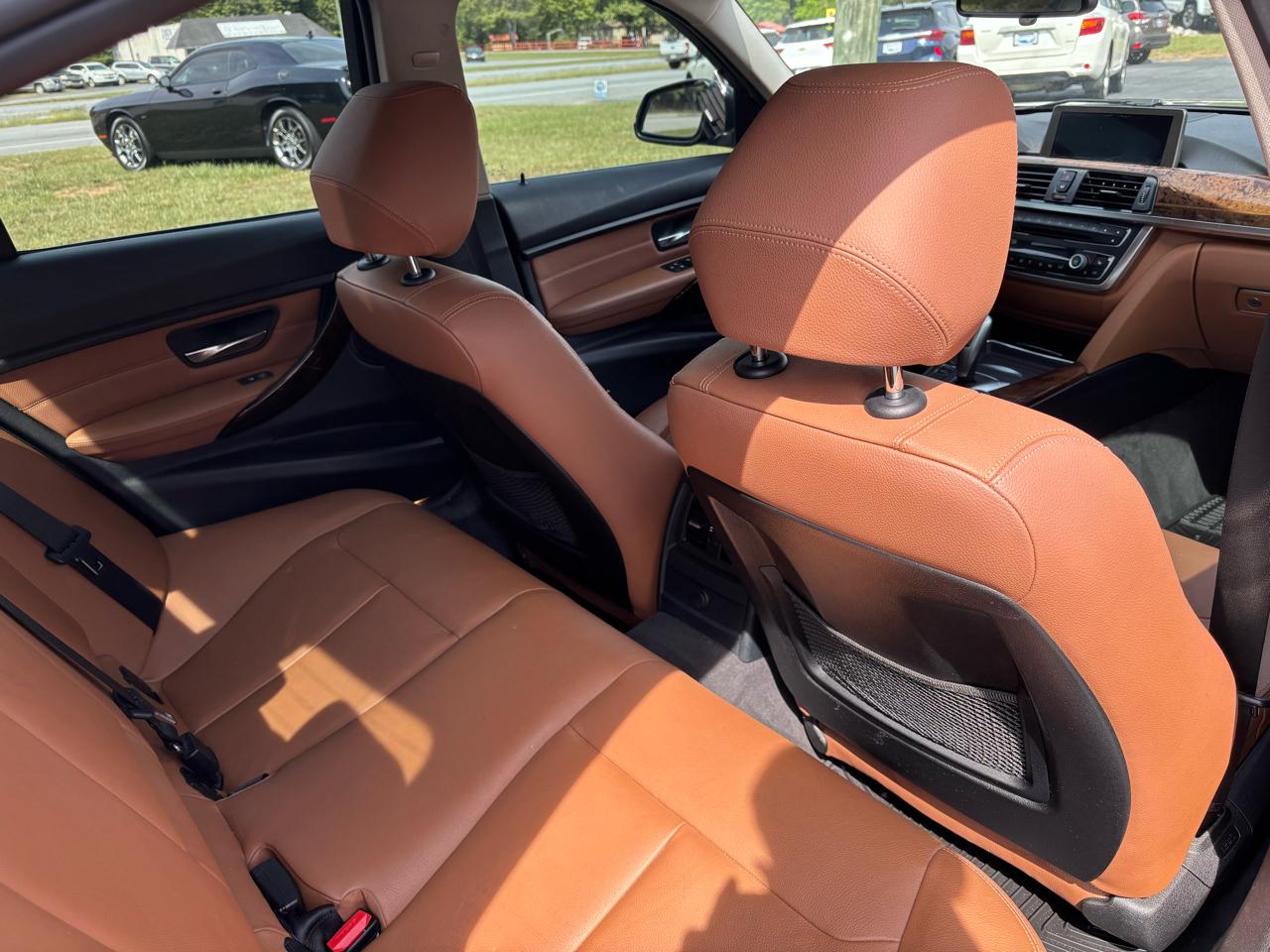 BMW 3-Series 328i Sedan 2014