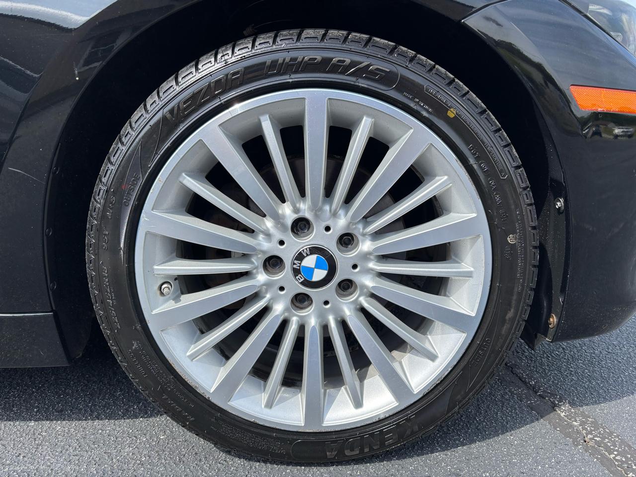 BMW 3-Series 328i Sedan 2014