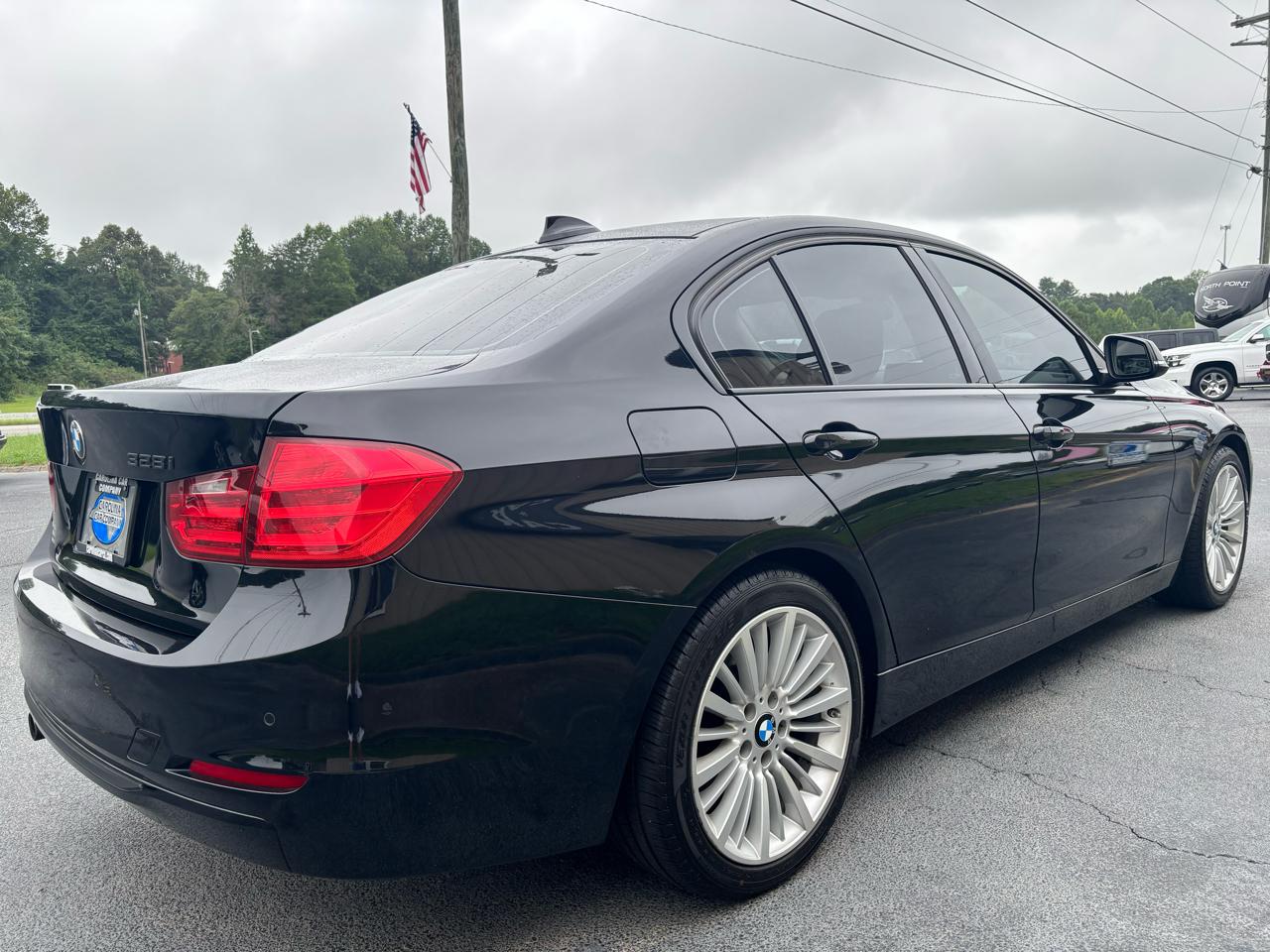 BMW 3-Series 328i Sedan 2014