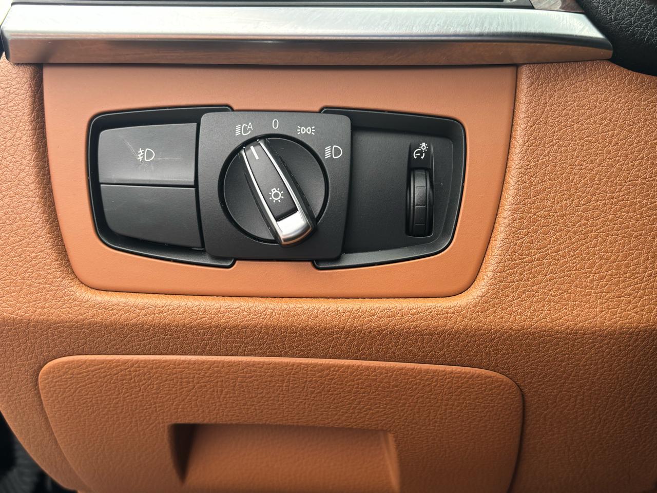 BMW 3-Series 328i Sedan 2014