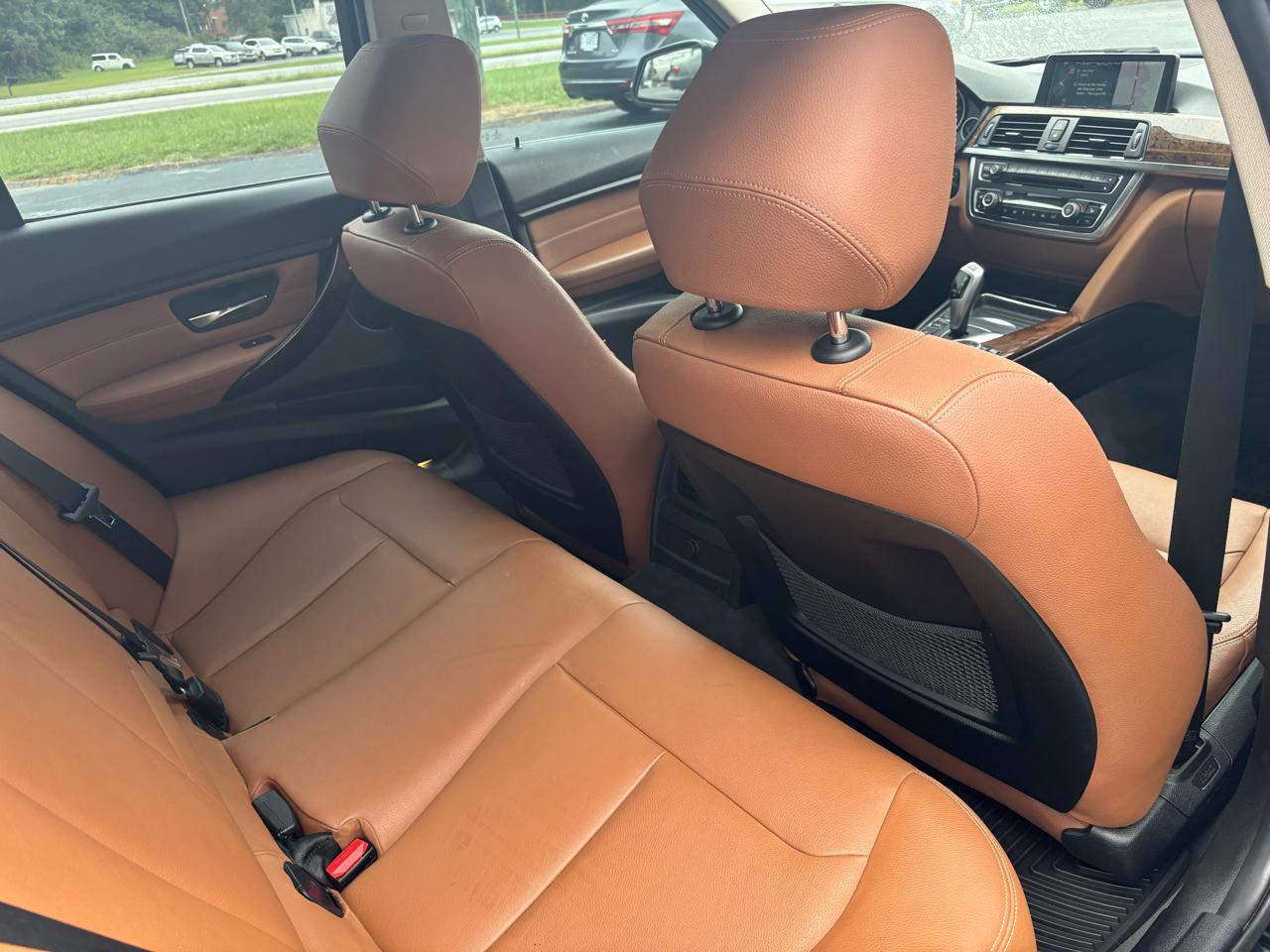 BMW 3-Series 328i Sedan 2014