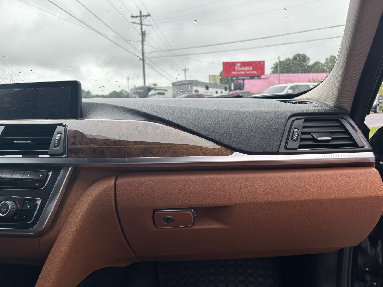 BMW 3-Series 328i Sedan 2014