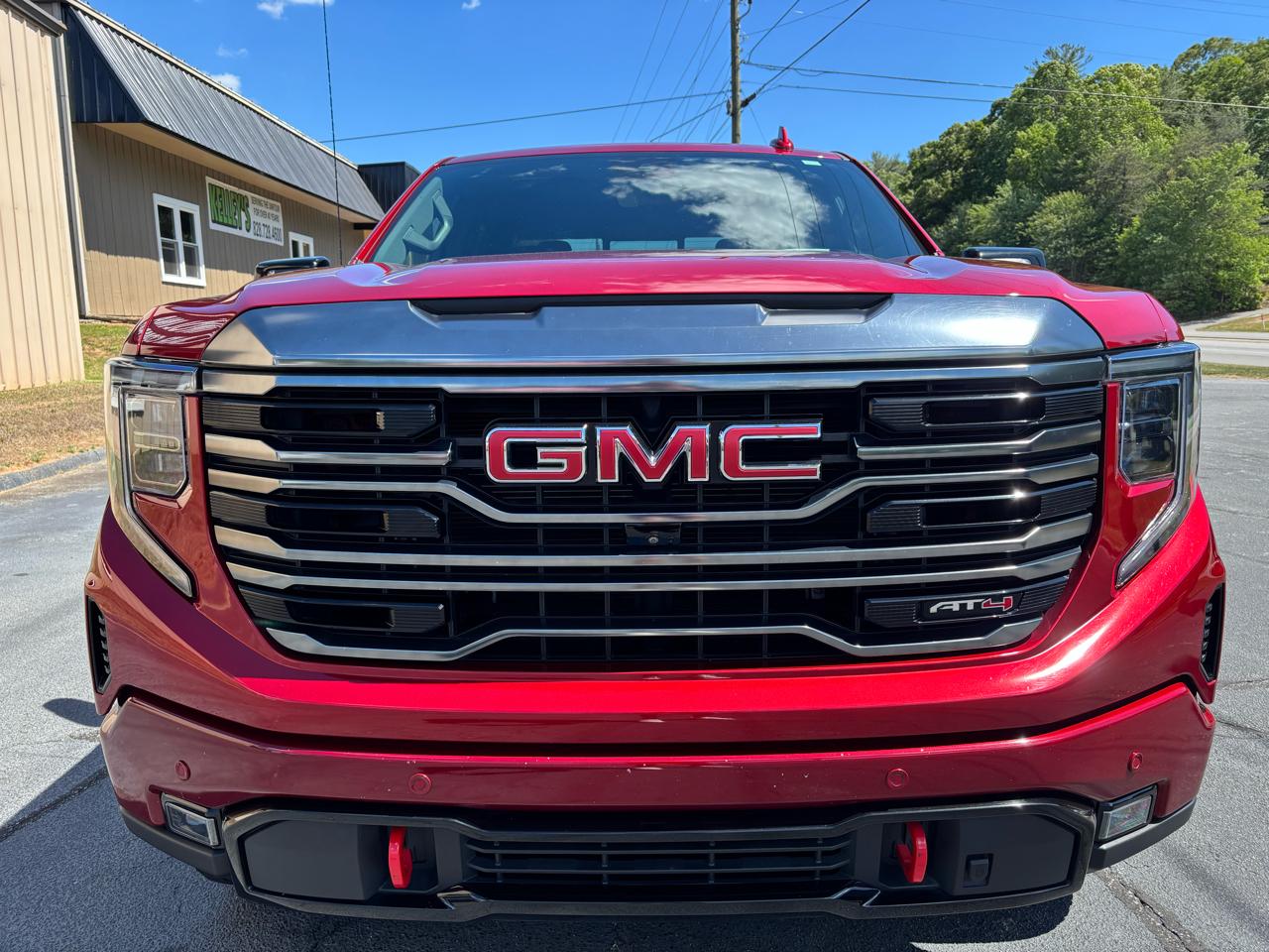 GMC Sierra 1500 AT4 Crew Cab 4WD 2023