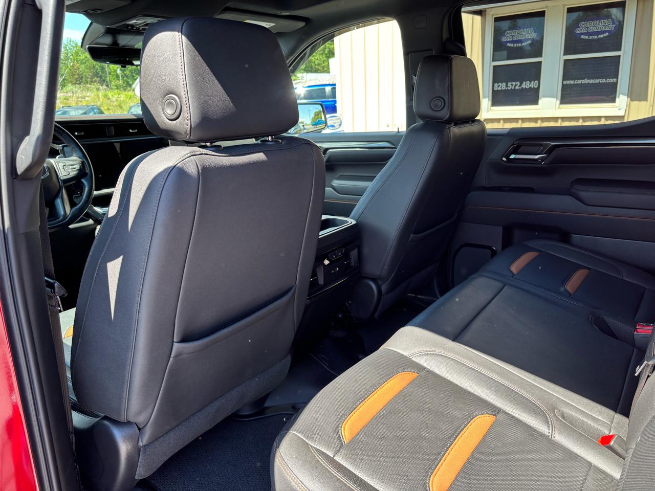 GMC Sierra 1500 AT4 Crew Cab 4WD 2023