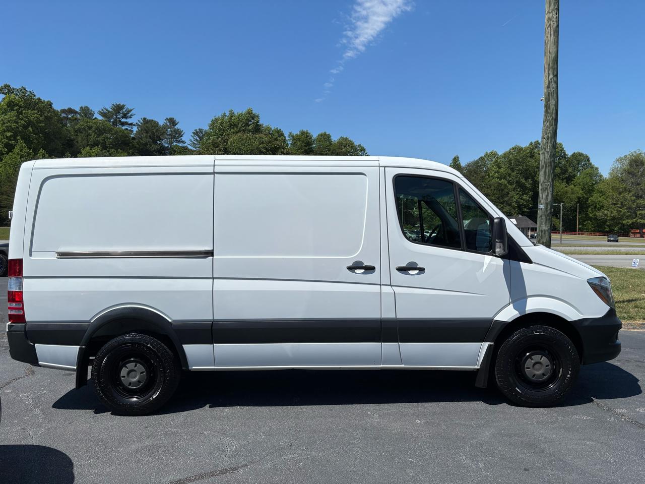 Freightliner Sprinter 2500 144-in. WB 2016