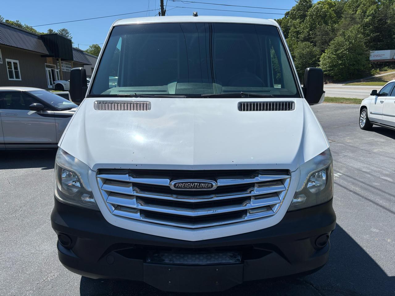 Freightliner Sprinter 2500 144-in. WB 2016