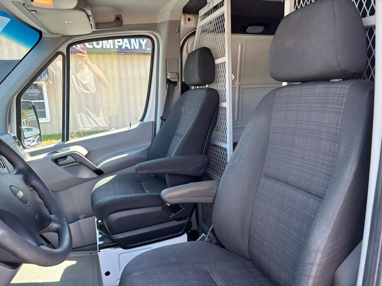 Freightliner Sprinter 2500 144-in. WB 2016