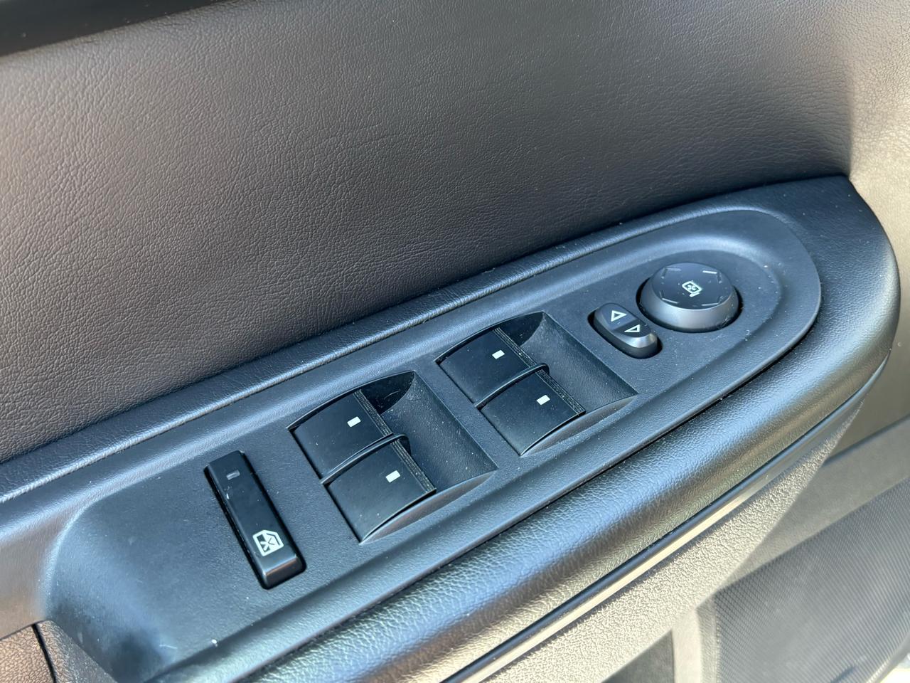 GMC Acadia SLE-1 AWD 2013