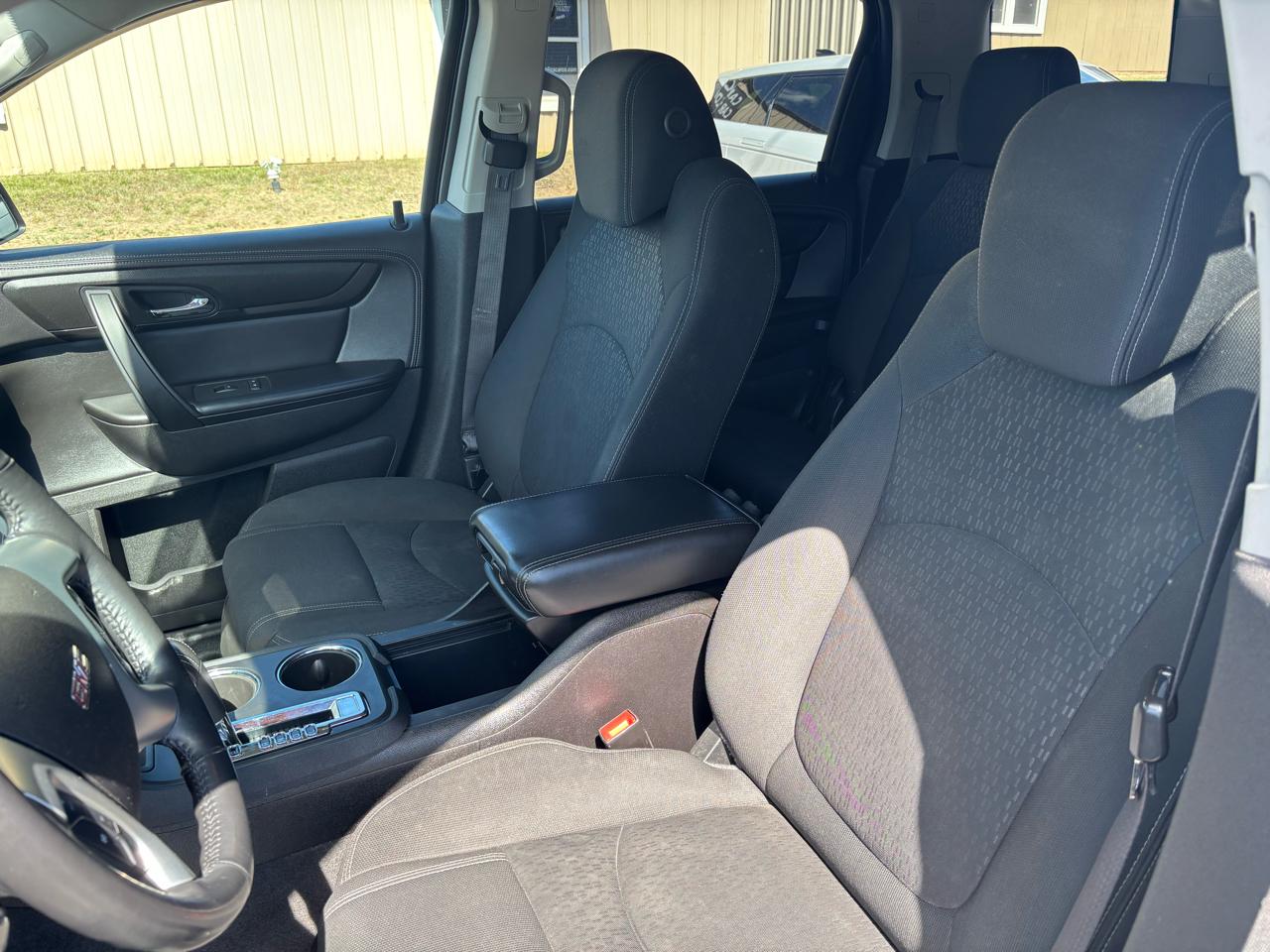GMC Acadia SLE-1 AWD 2013