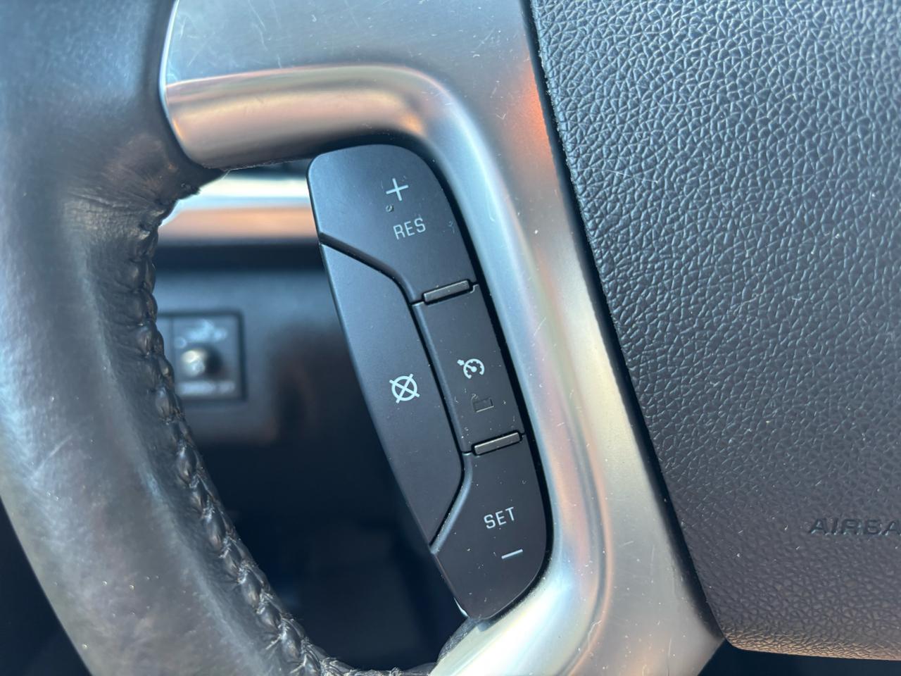 GMC Acadia SLE-1 AWD 2013