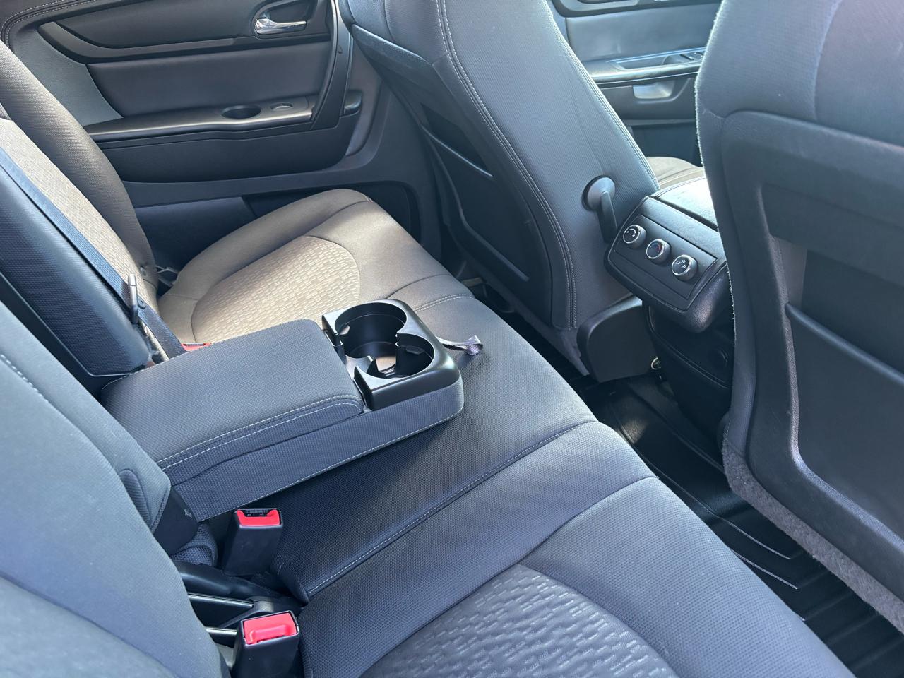 GMC Acadia SLE-1 AWD 2013
