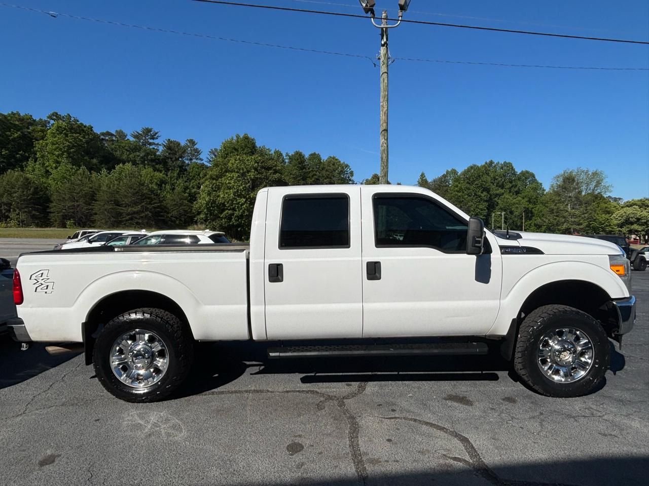 Ford F-250 SD XL Crew Cab 4WD 2016