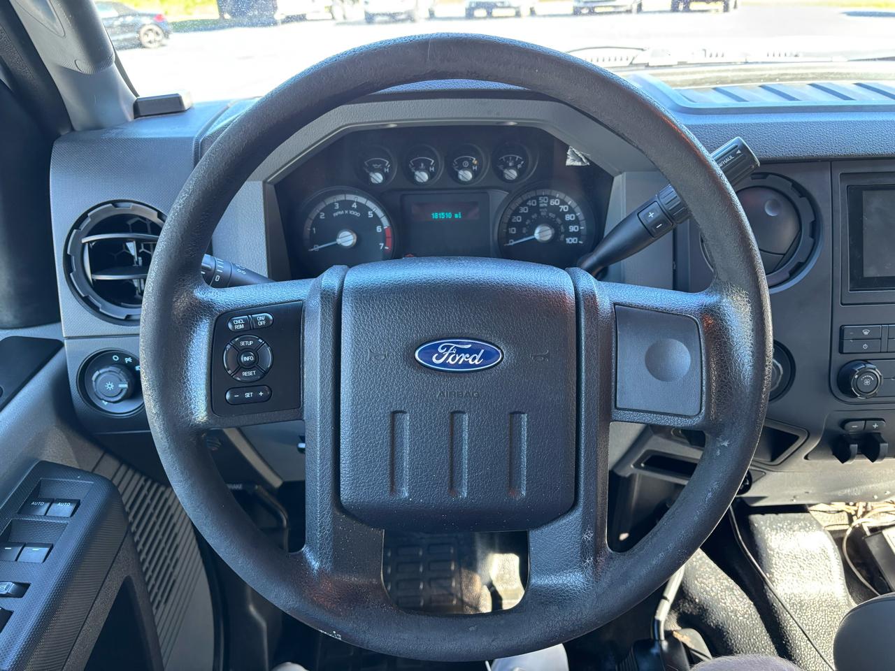 Ford F-250 SD XL Crew Cab 4WD 2016