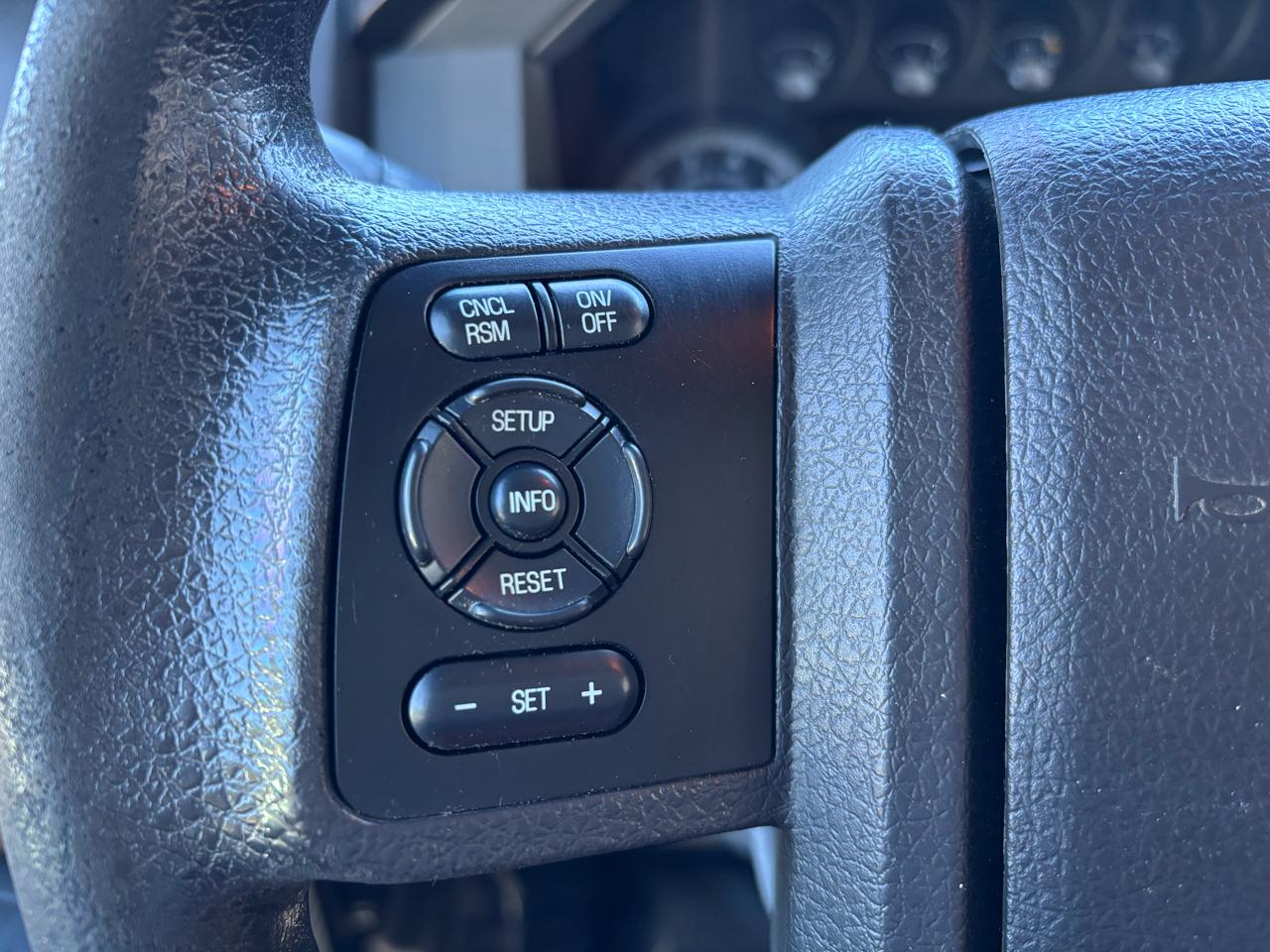 Ford F-250 SD XL Crew Cab 4WD 2016