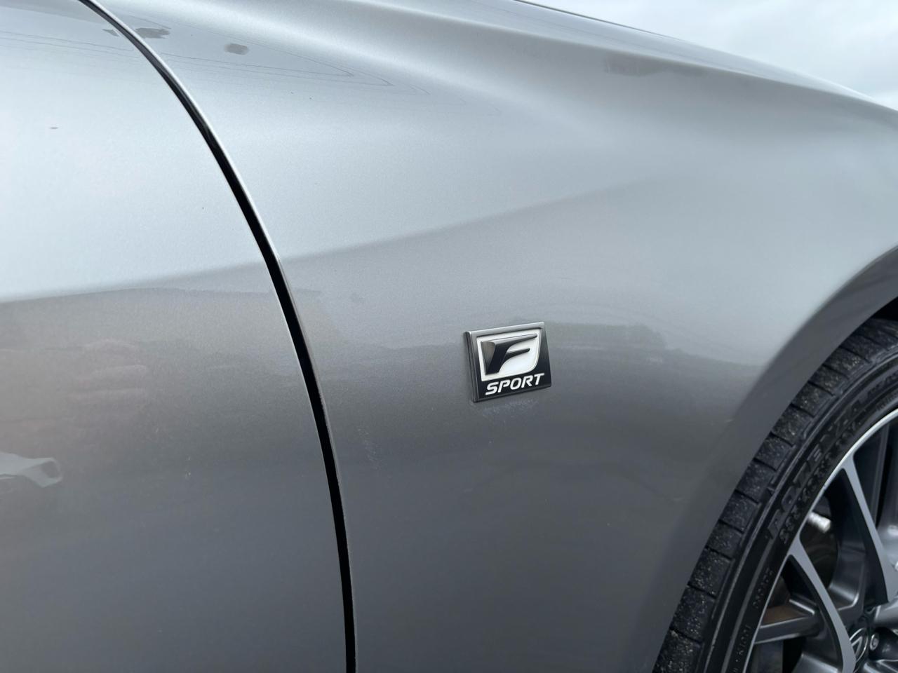 Lexus RC 200t  2018