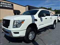 2022 Nissan Titan XD 