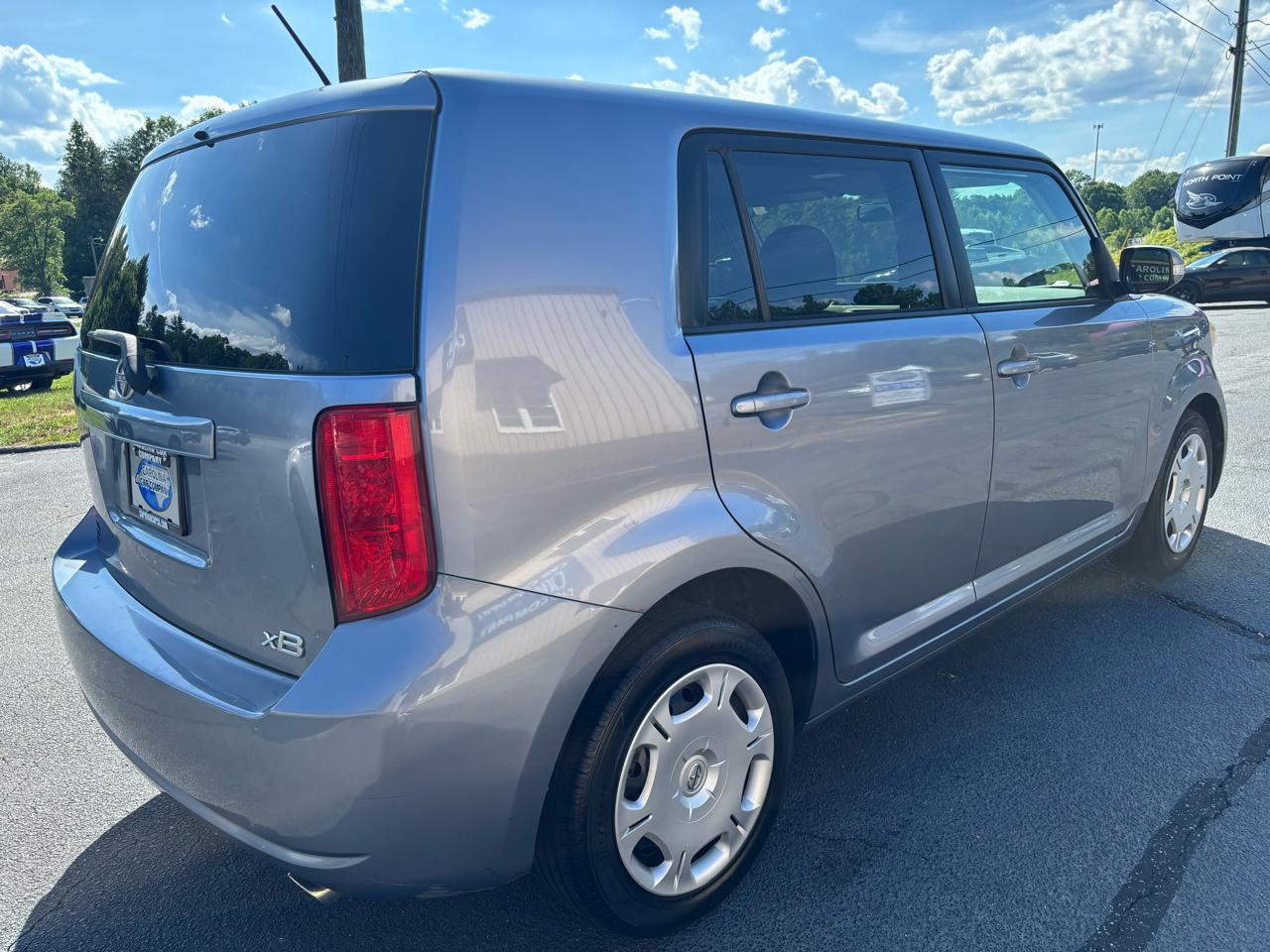Scion xB Wagon 2009