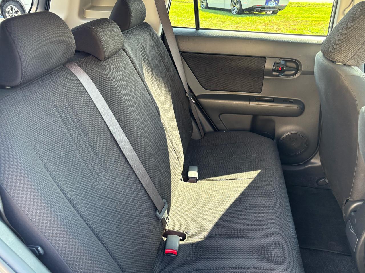 Scion xB Wagon 2009