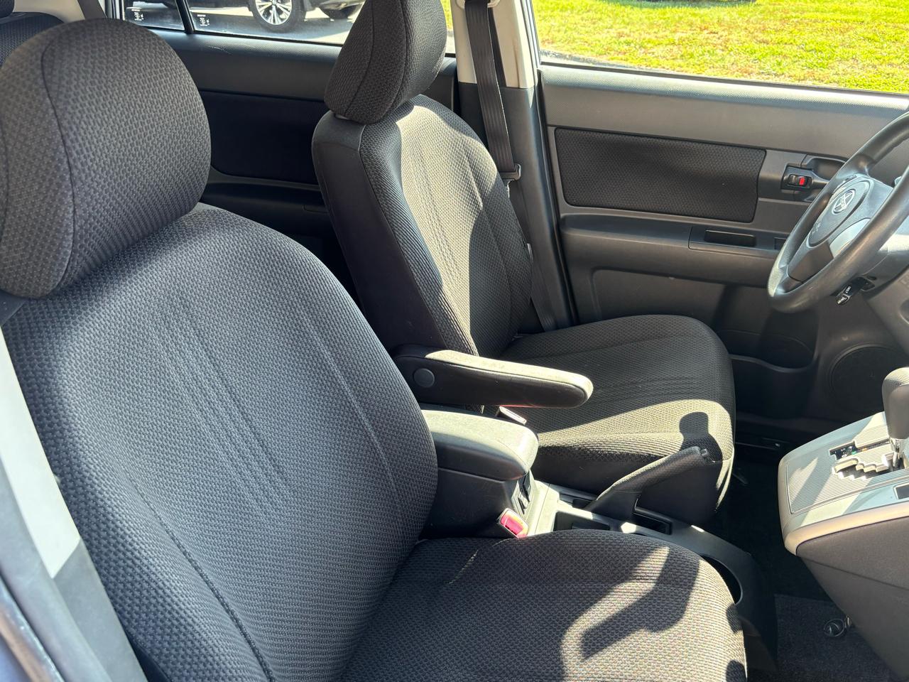 Scion xB Wagon 2009
