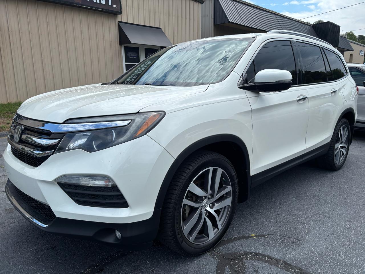 2017 Honda Pilot Touring 2WD