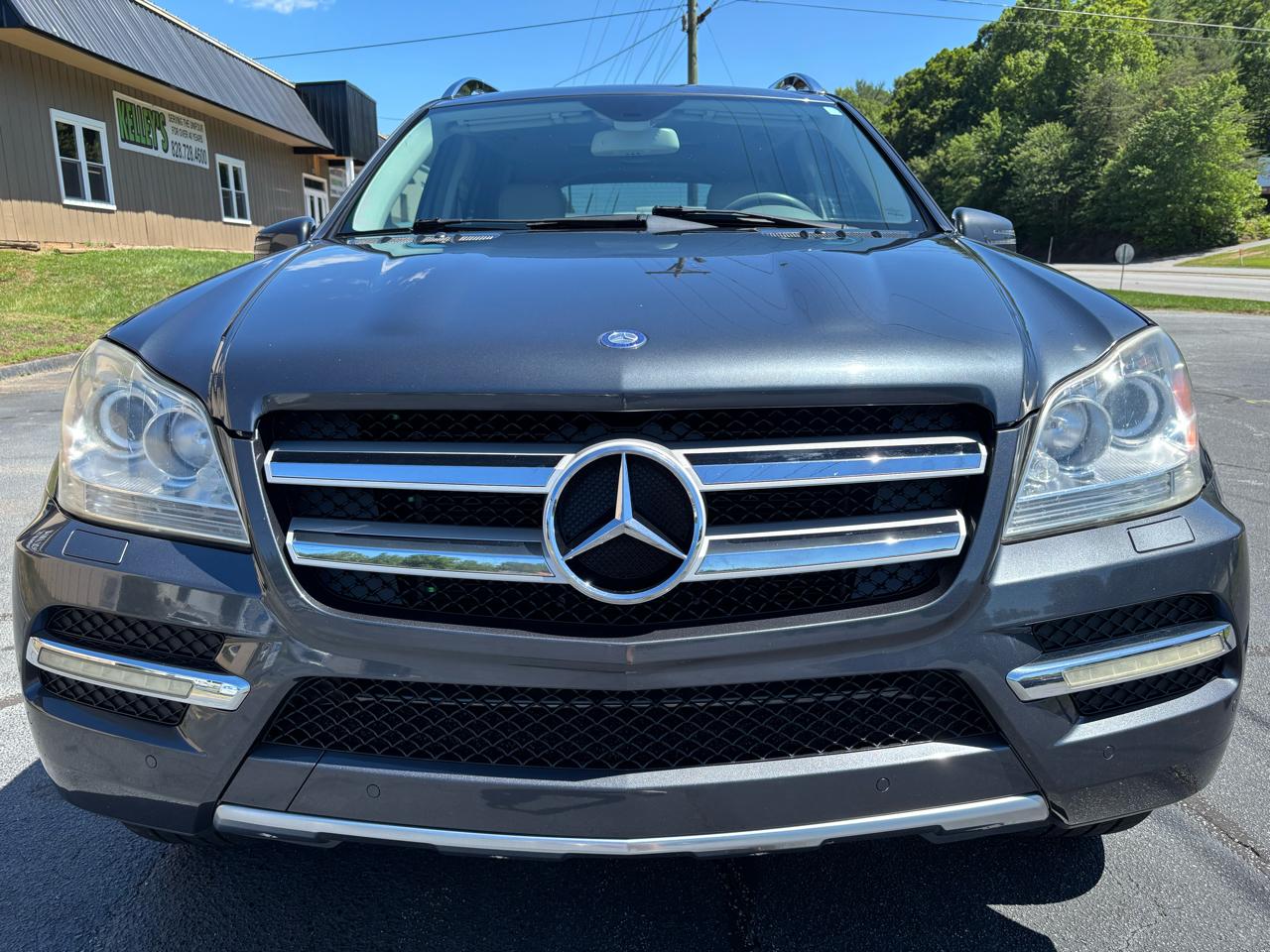 Mercedes-Benz GL-Class GL450 4MATIC 2012