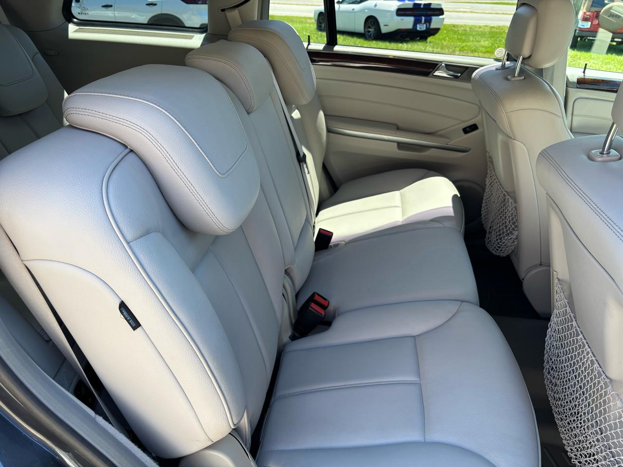 Mercedes-Benz GL-Class GL450 4MATIC 2012