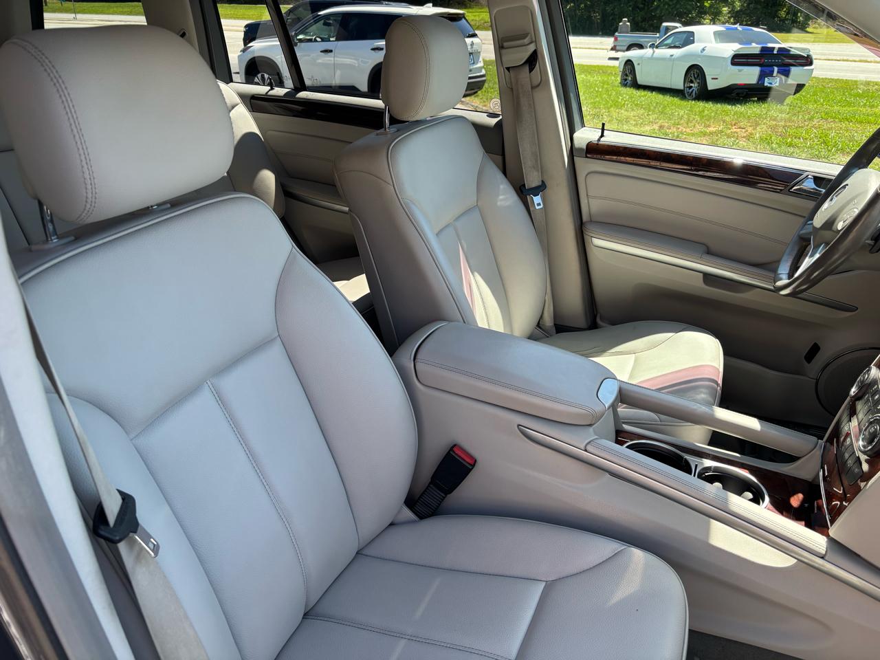 Mercedes-Benz GL-Class GL450 4MATIC 2012