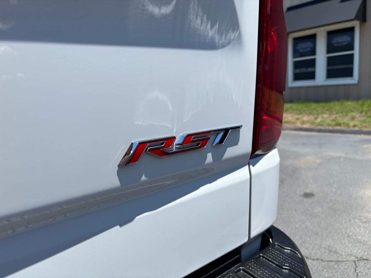 Chevrolet Silverado 1500 Limited RST Crew Cab 4WD 2022
