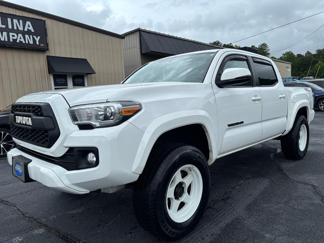 2017 Toyota Tacoma TRD Sport Double Cab V6 6AT 2WD