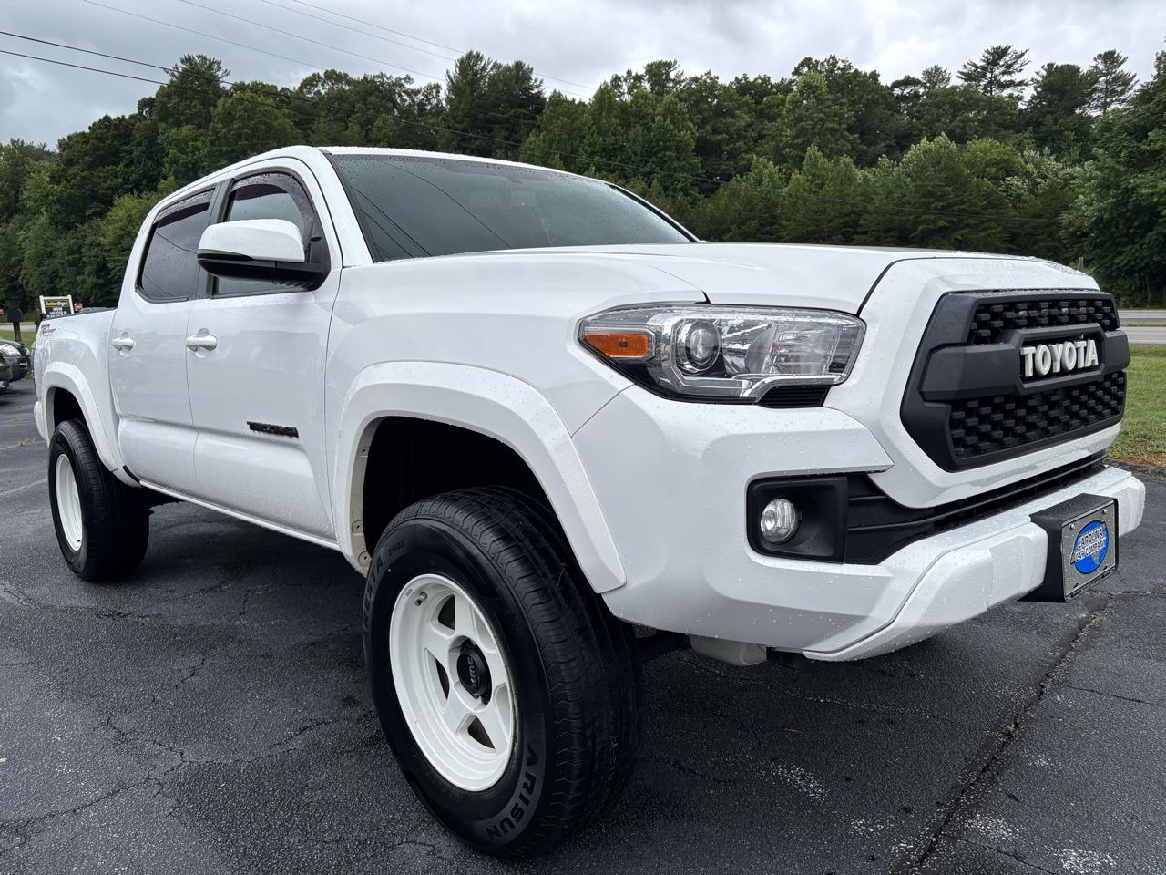 Toyota Tacoma  2017