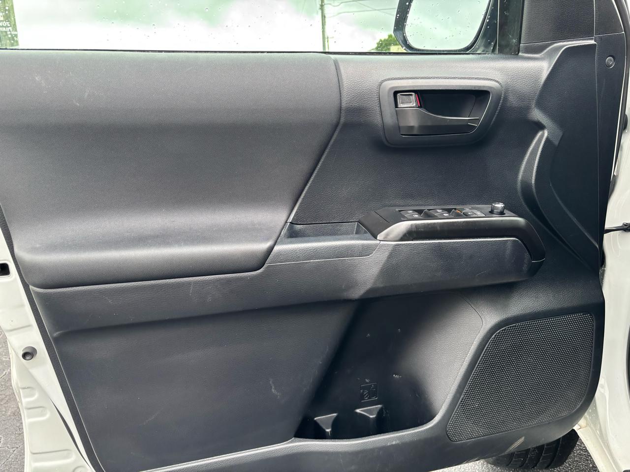 Toyota Tacoma  2017
