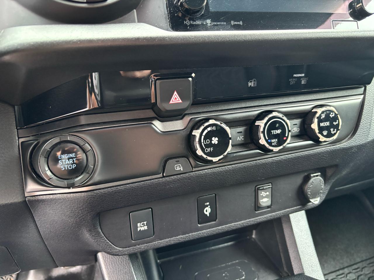Toyota Tacoma  2017