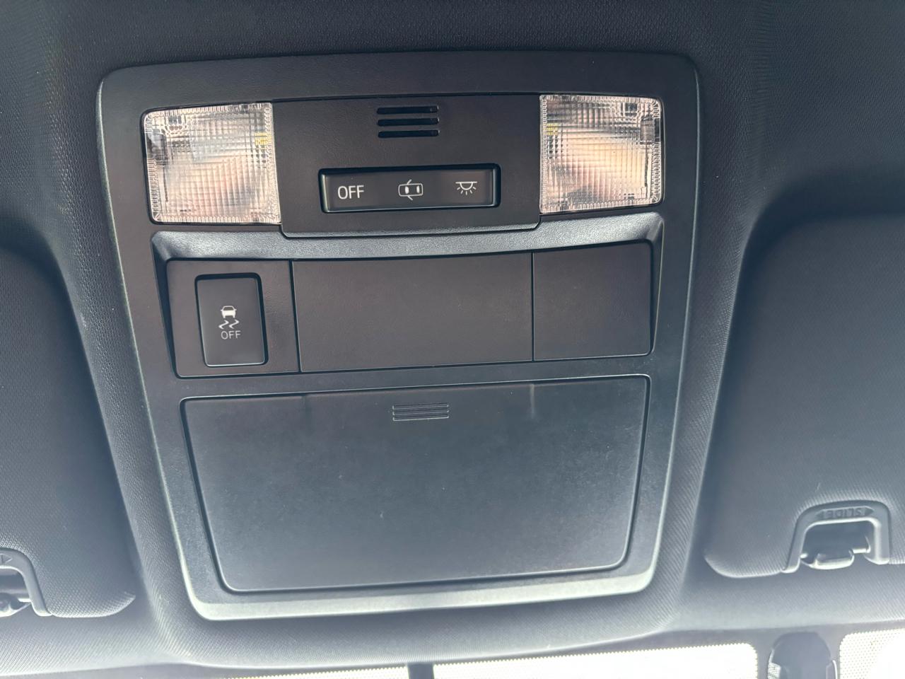 Toyota Tacoma  2017