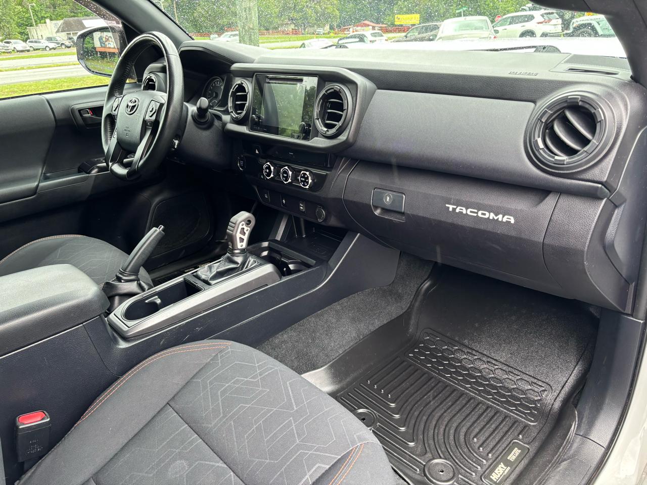 Toyota Tacoma  2017