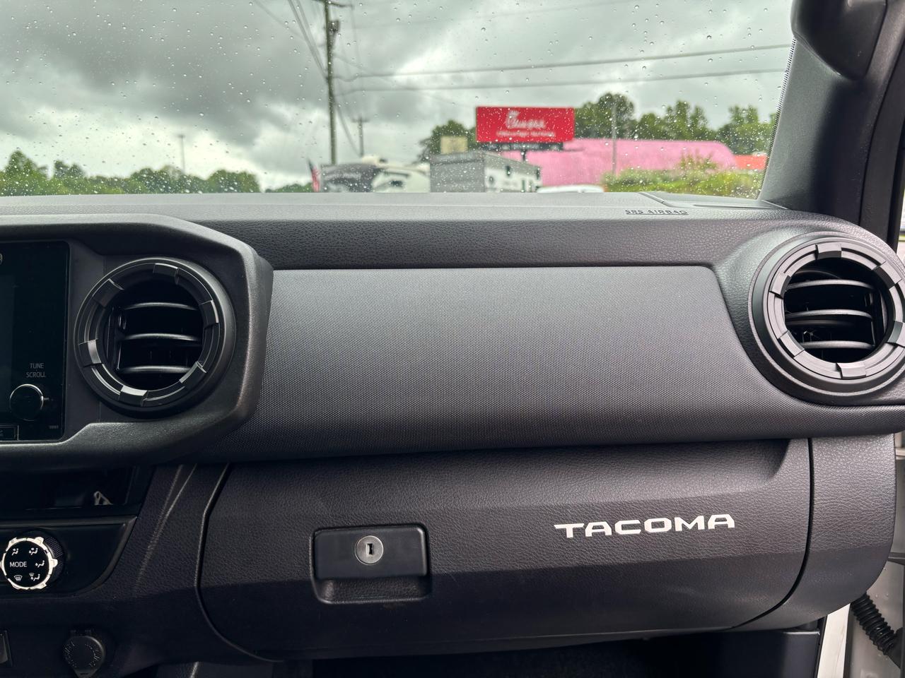 Toyota Tacoma  2017