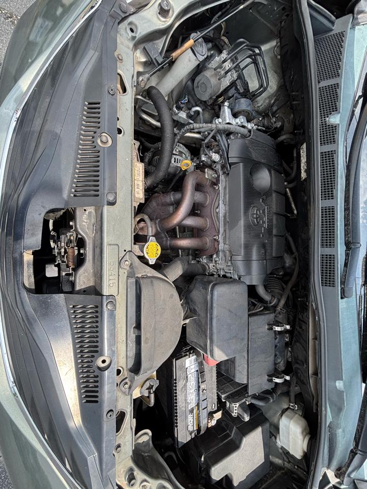 Toyota Sienna FWD 7-Passenger I4 2012