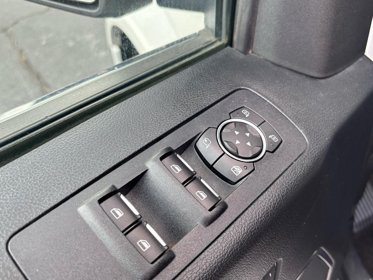 Ford F-150 Platinum SuperCrew 5.5-ft. Bed 4WD 2020