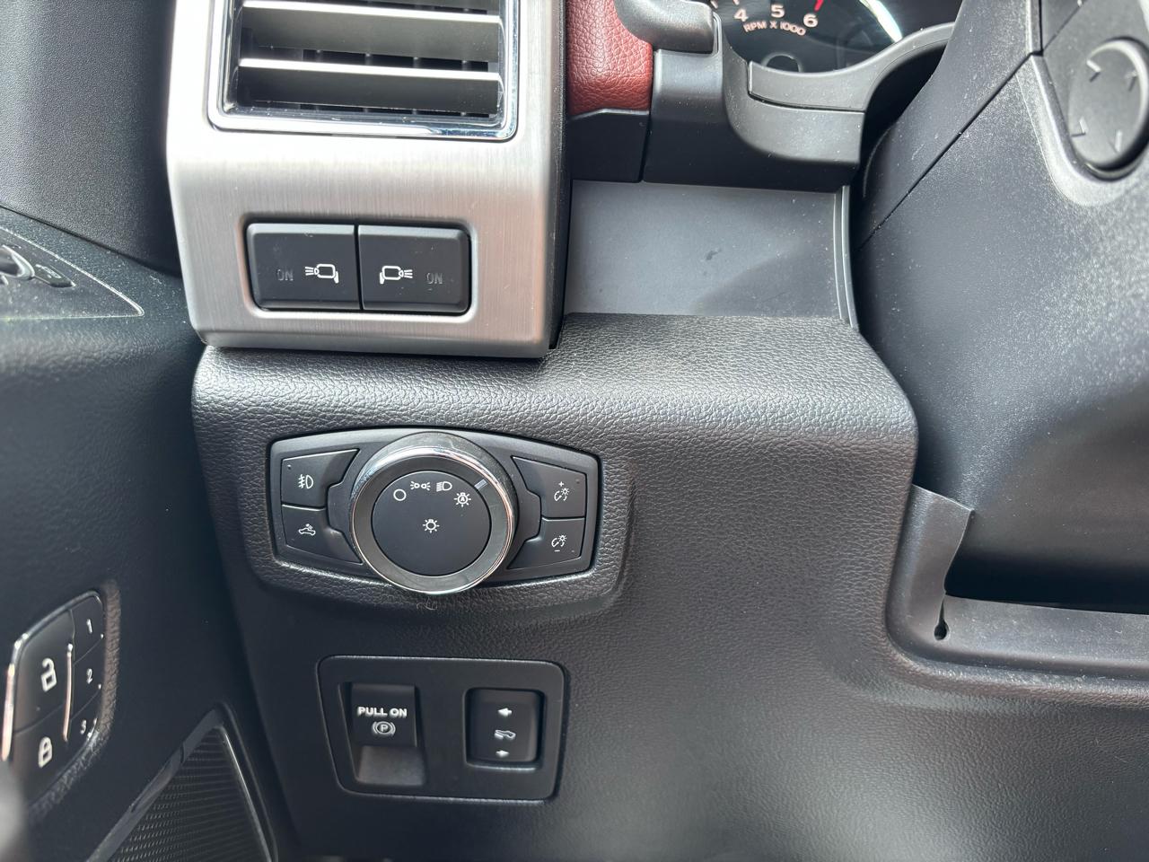 Ford F-150 Platinum SuperCrew 5.5-ft. Bed 4WD 2020