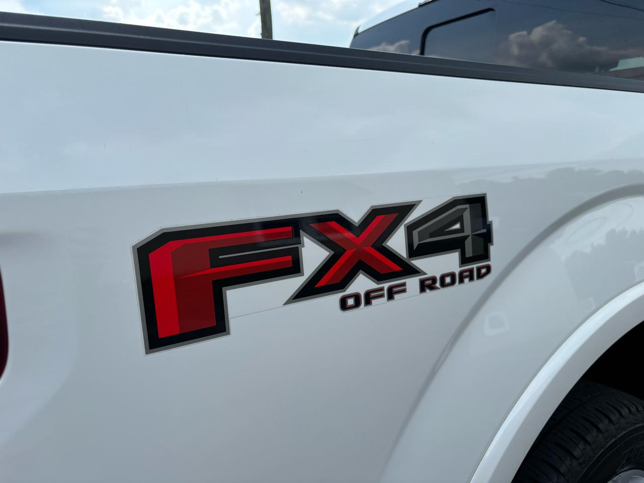 Ford F-150 Platinum SuperCrew 5.5-ft. Bed 4WD 2020