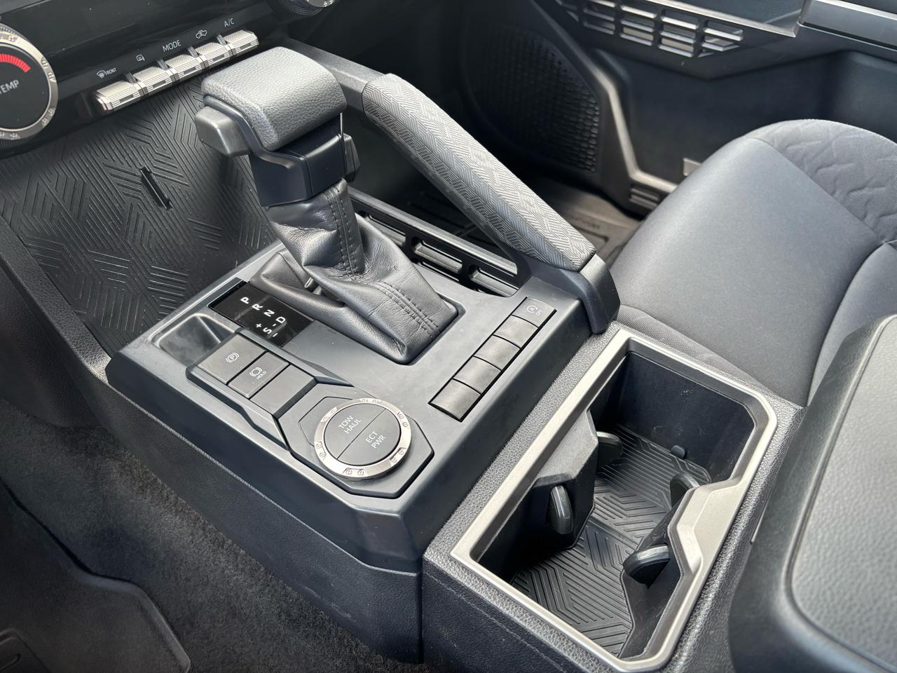 Toyota Tacoma  2024