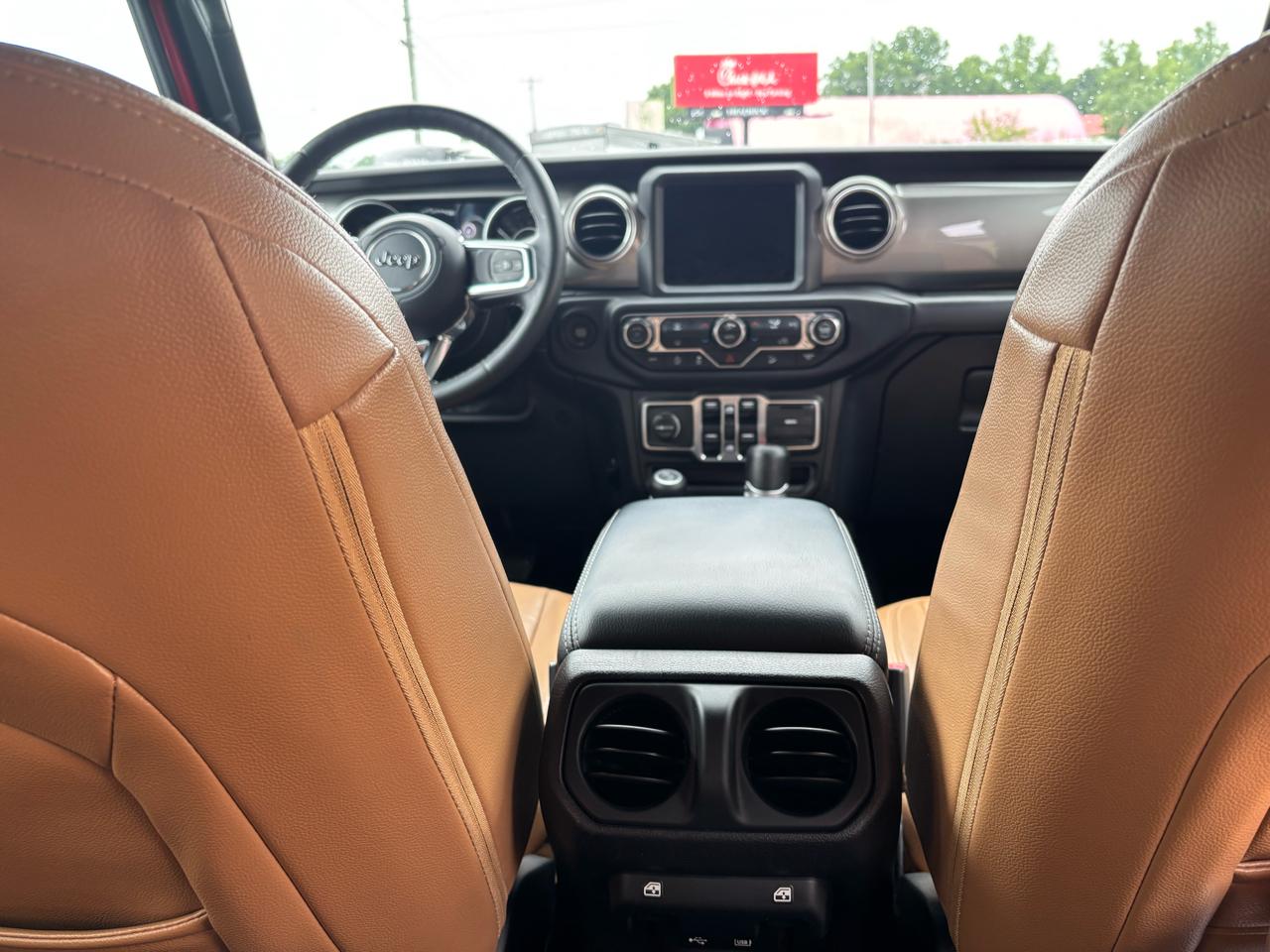 Jeep Wrangler Unlimited Sahara 2018