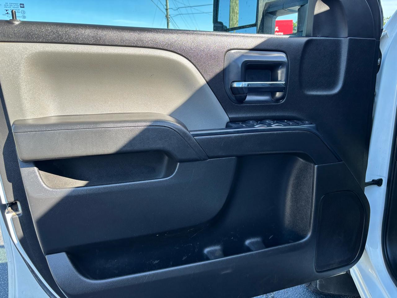 Chevrolet Silverado 2500HD Work Truck Crew Cab 2WD 2016