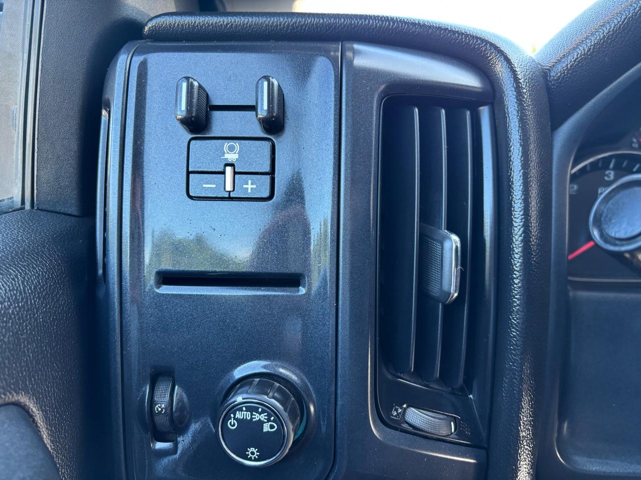 Chevrolet Silverado 2500HD Work Truck Crew Cab 2WD 2016